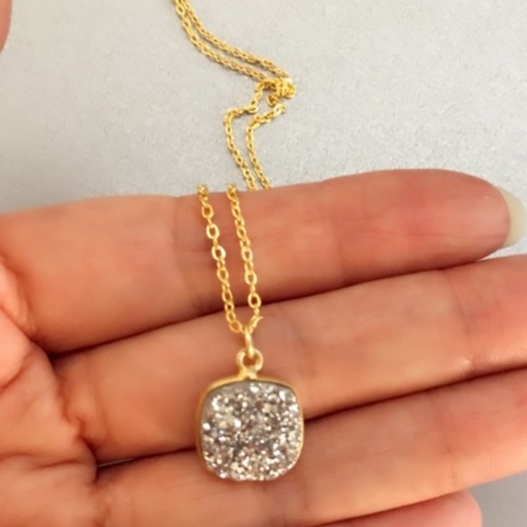 Stylish Platinum Druzy Gold Necklace - Picture 6 of 6